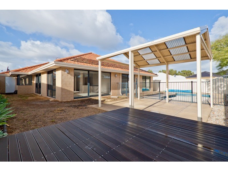 11 Colwyn Loop, Tapping WA 6065