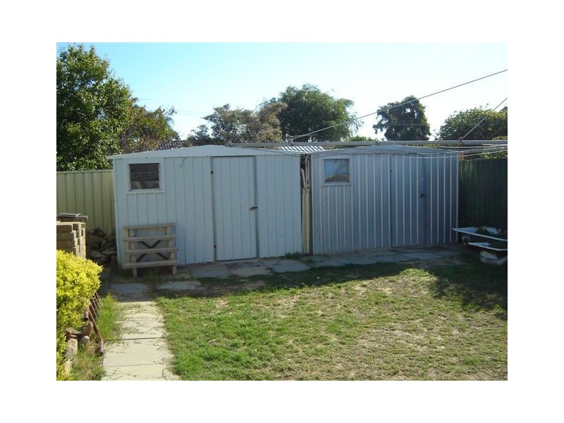 3 Keeley Way, Girrawheen WA 6064