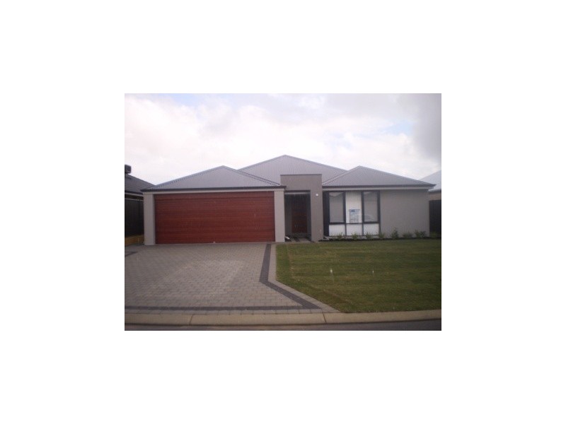 15 Serrata Road, Banksia Grove WA 6031