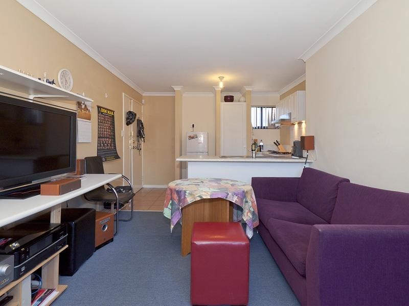 443 Lakeside Drive, Joondalup WA 6027