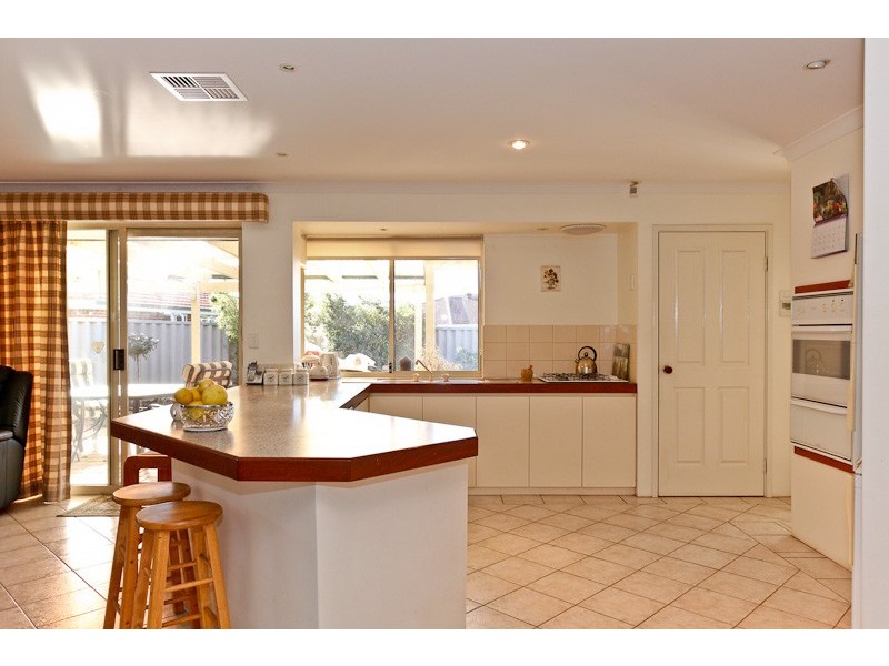 28 Burley Griffin Mews, Joondalup WA 6027