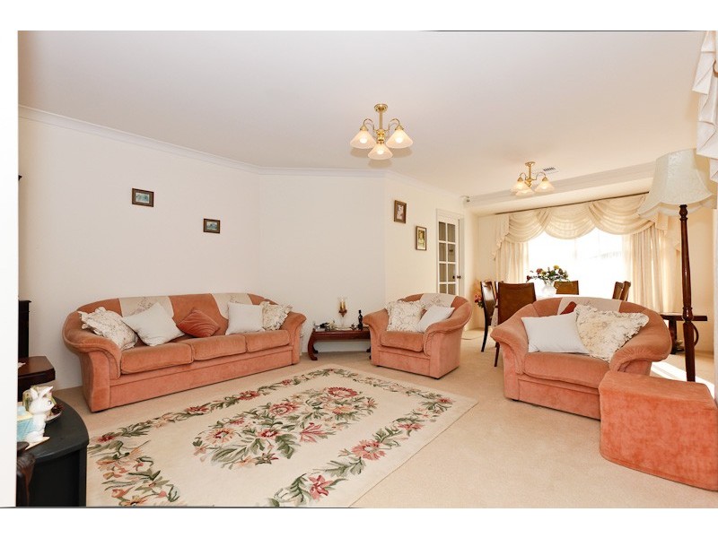 28 Burley Griffin Mews, Joondalup WA 6027