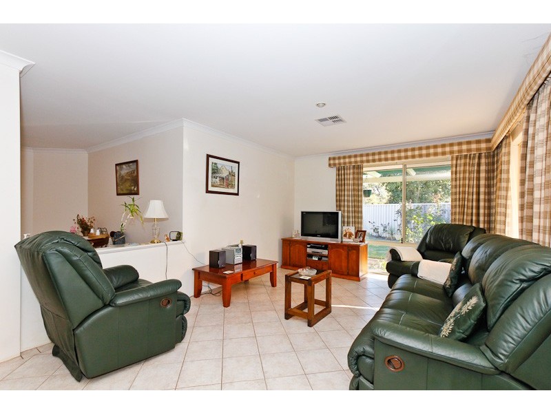 28 Burley Griffin Mews, Joondalup WA 6027