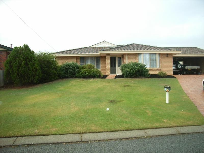 4 Sanford Court, Heathridge WA 6027