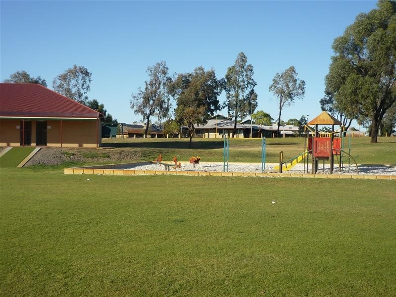 32 Eucumbene Crescent, Joondalup WA 6027