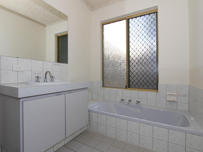 8B Mast Place, Ocean Reef WA 6027