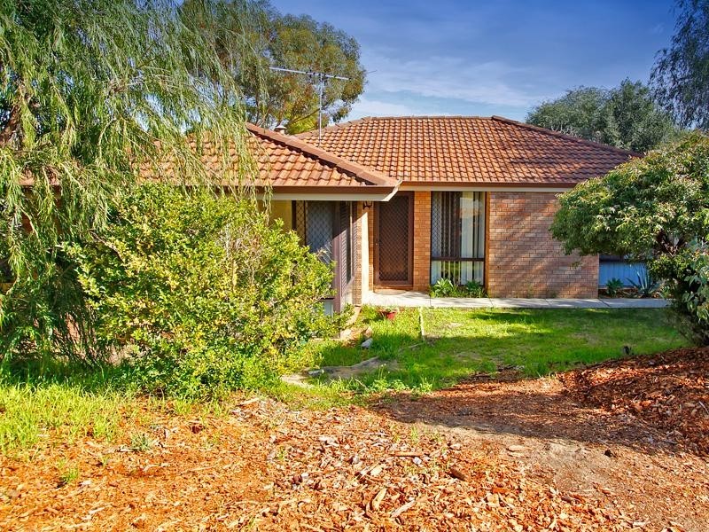 63 Adelaide Circle, Craigie WA 6025
