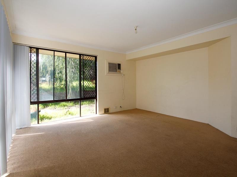 63 Adelaide Circle, Craigie WA 6025