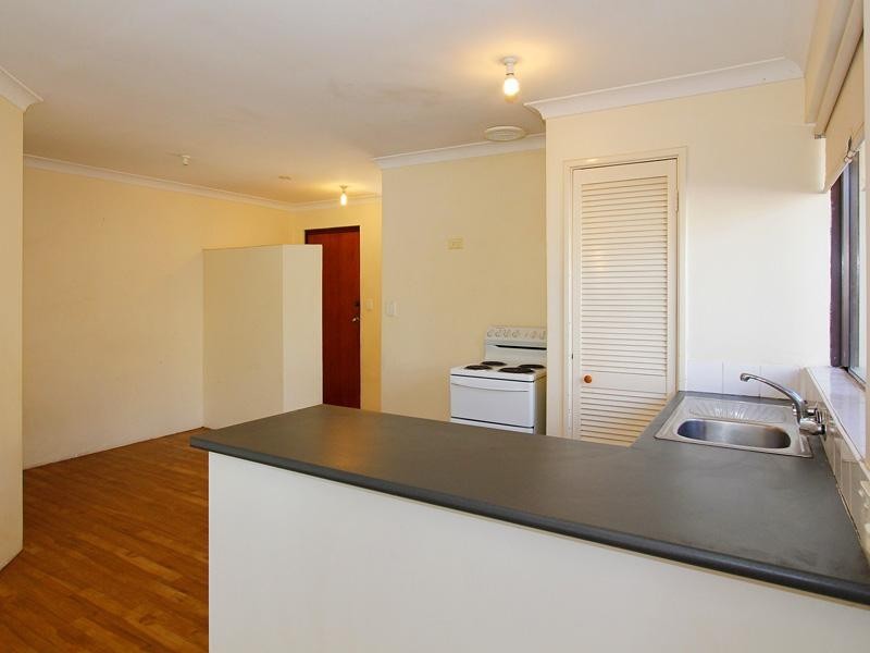 63 Adelaide Circle, Craigie WA 6025