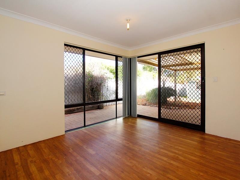 63 Adelaide Circle, Craigie WA 6025