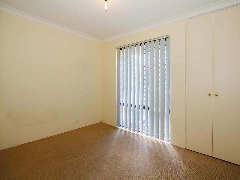 63 Adelaide Circle, Craigie WA 6025