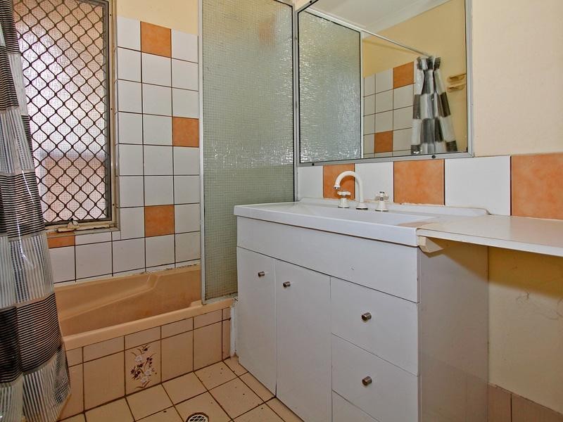 63 Adelaide Circle, Craigie WA 6025