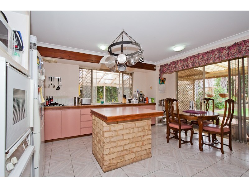 37 Keatley Crescent, Woodvale WA 6026