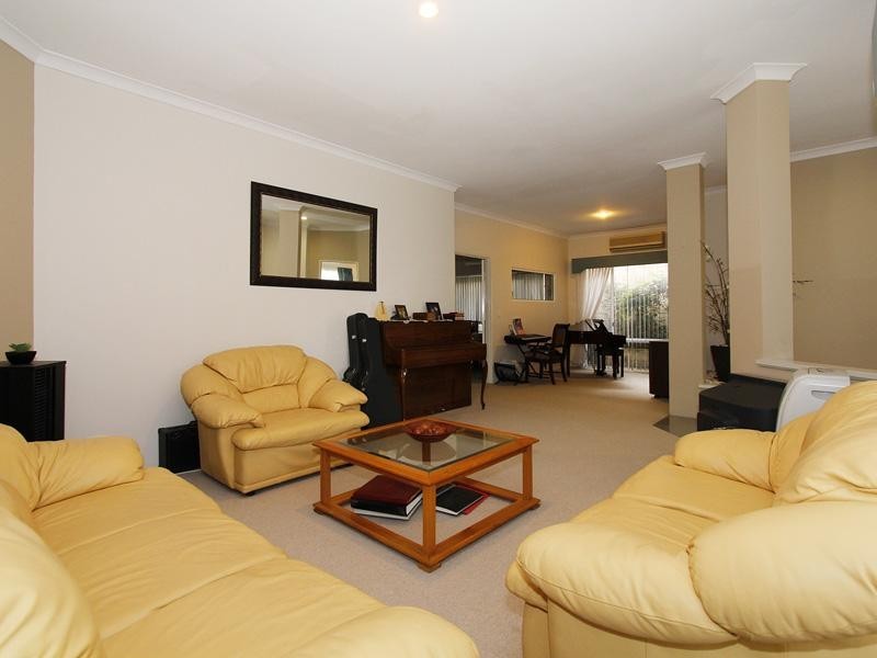 23 Felton Retreat, Mindarie WA 6030