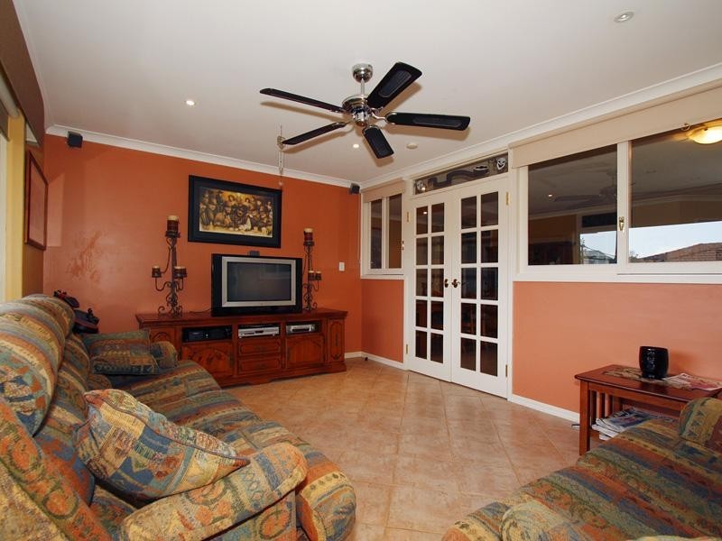 61 Ailsacraig Ramble, Kinross WA 6028