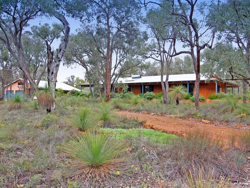 24 Red Poll Court, Lower Chittering WA 6084