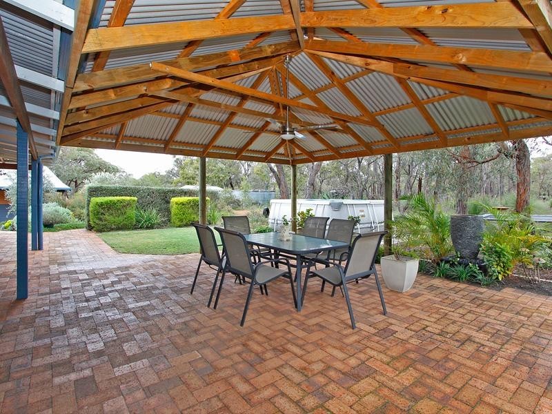 24 Red Poll Court, Lower Chittering WA 6084
