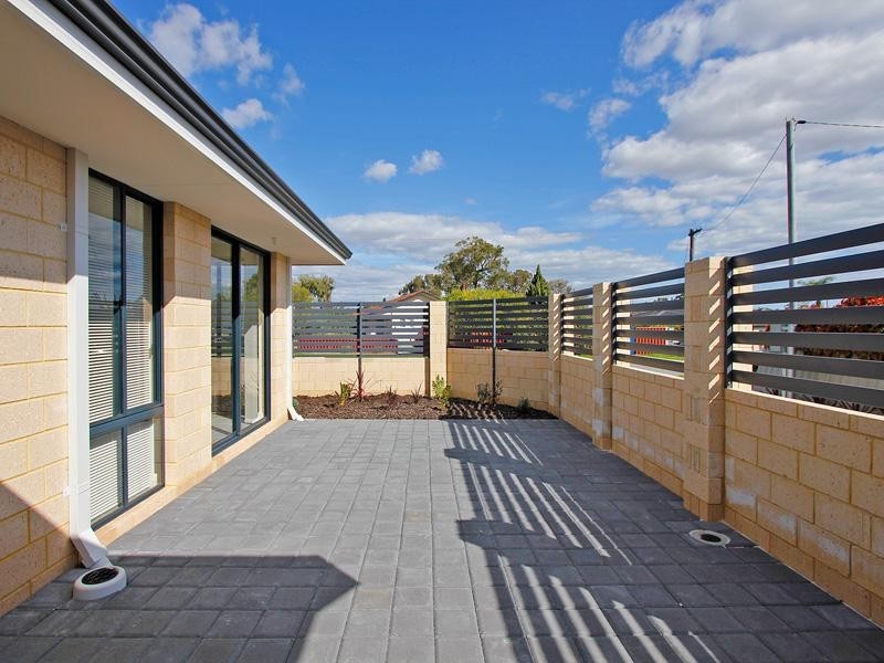 23A Loughton Way, Balga WA 6061