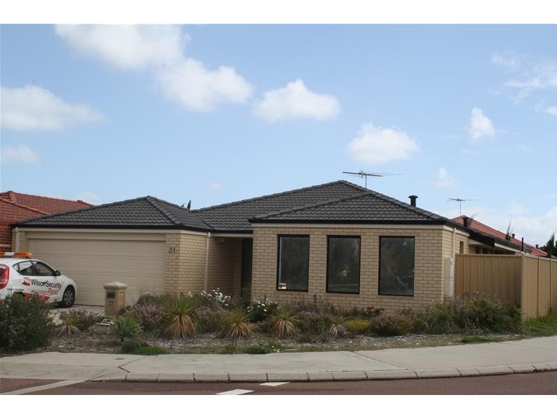31 Innesvale Way, Carramar WA 6031