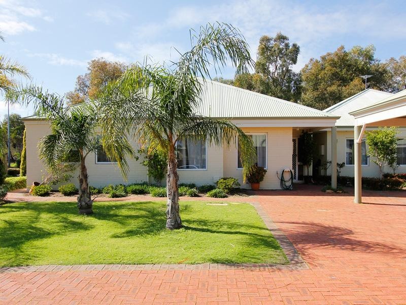 26/220 Fairway Circle, Connolly WA 6027