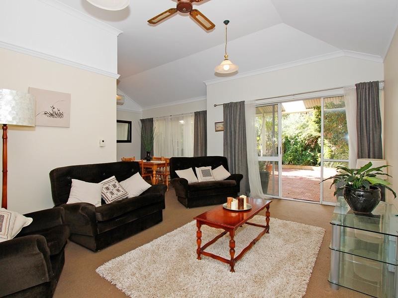 26/220 Fairway Circle, Connolly WA 6027