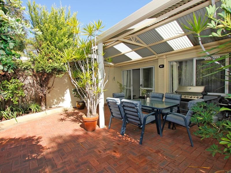 26/220 Fairway Circle, Connolly WA 6027