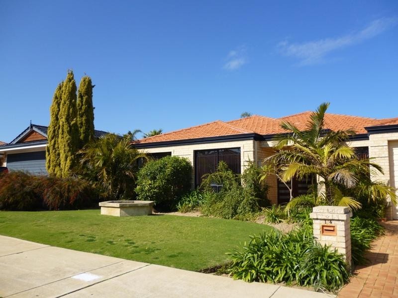 14 Shoalwater Parkway, Iluka WA 6028