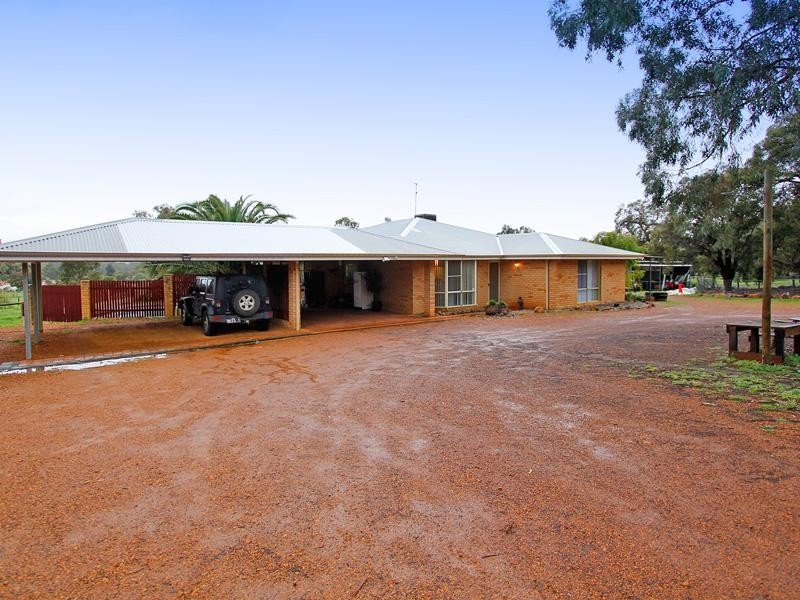 131 Devon Way, Lower Chittering WA 6084
