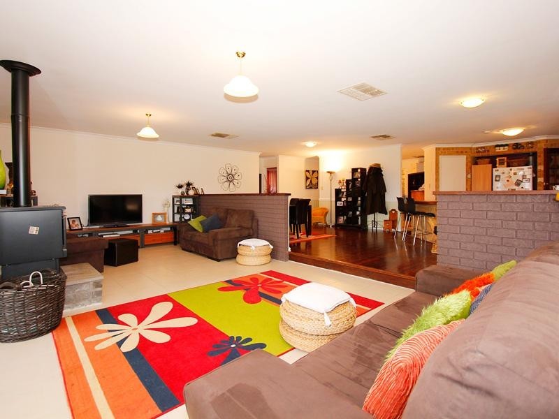 131 Devon Way, Lower Chittering WA 6084