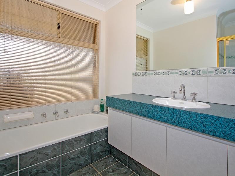 131 Devon Way, Lower Chittering WA 6084