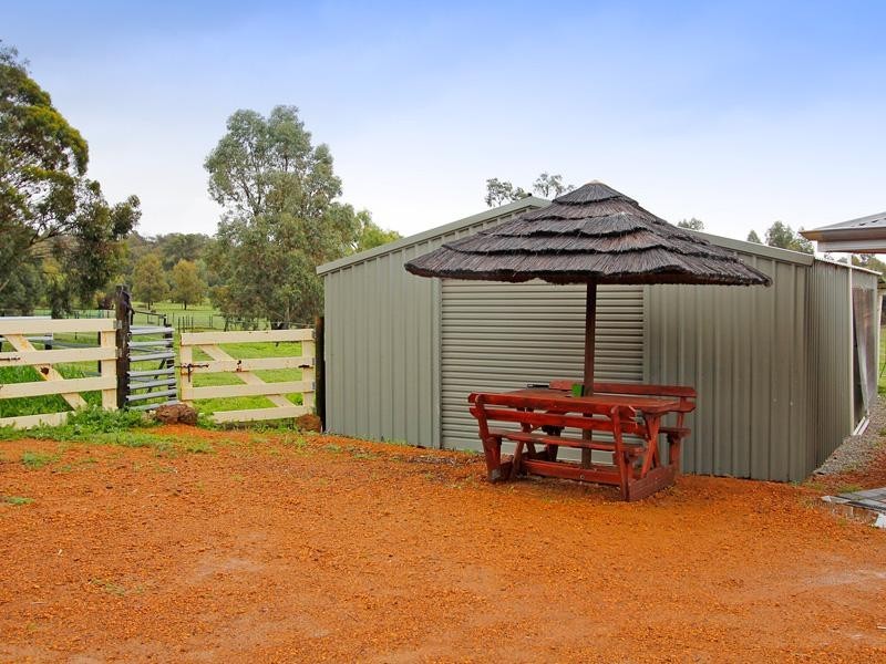 131 Devon Way, Lower Chittering WA 6084