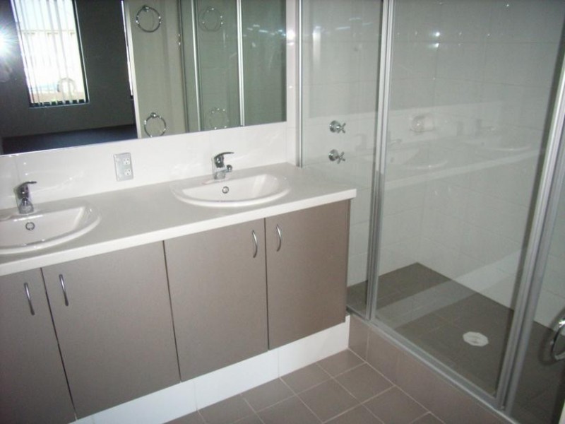 9 Pulchella Ramble, Banksia Grove WA 6031