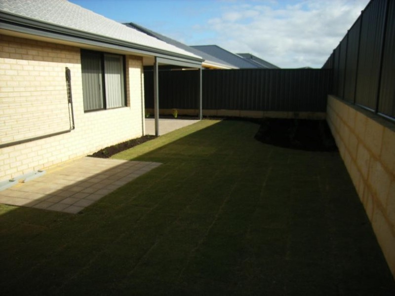 9 Pulchella Ramble, Banksia Grove WA 6031