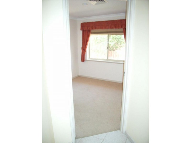 6B Glespin Cove, Kinross WA 6028