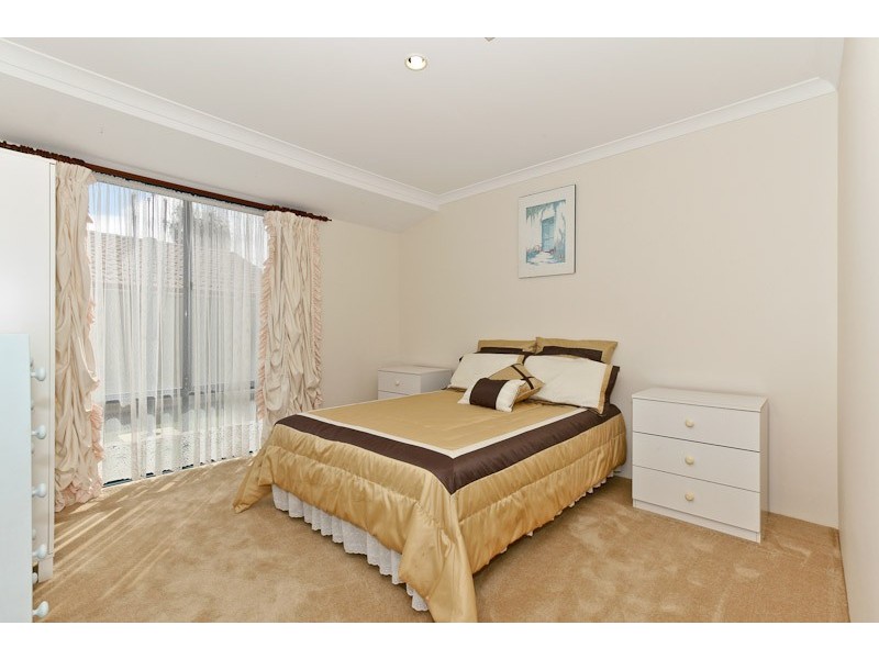 37 Shalimar Rise, Currambine WA 6028