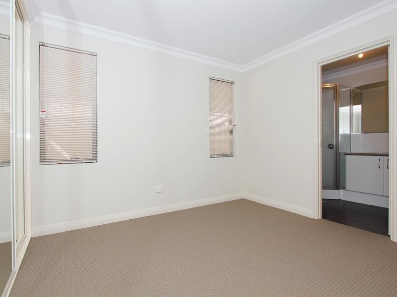 23C Loughton Way, Balga WA 6061