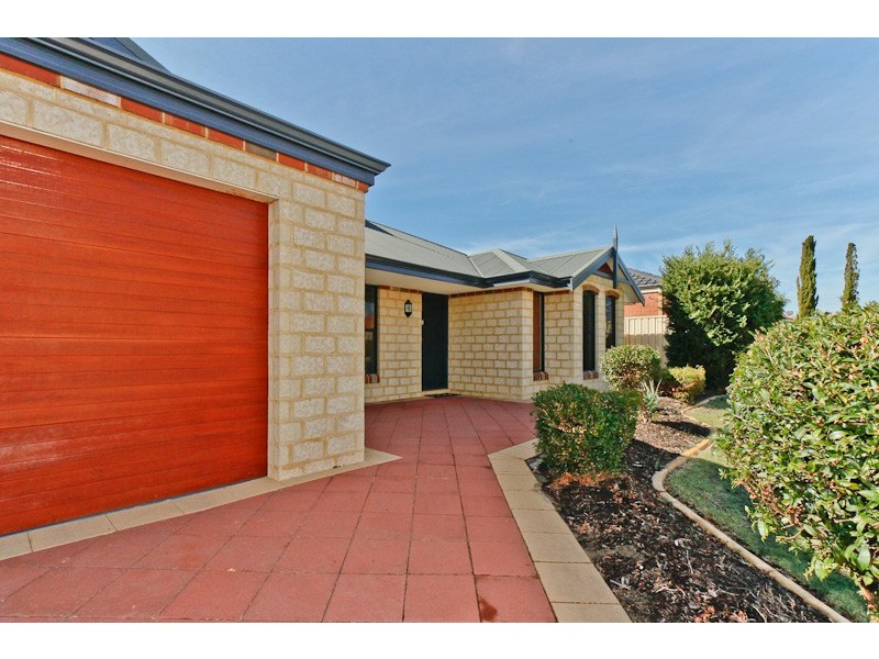 6 Soho Lane, Currambine WA 6028