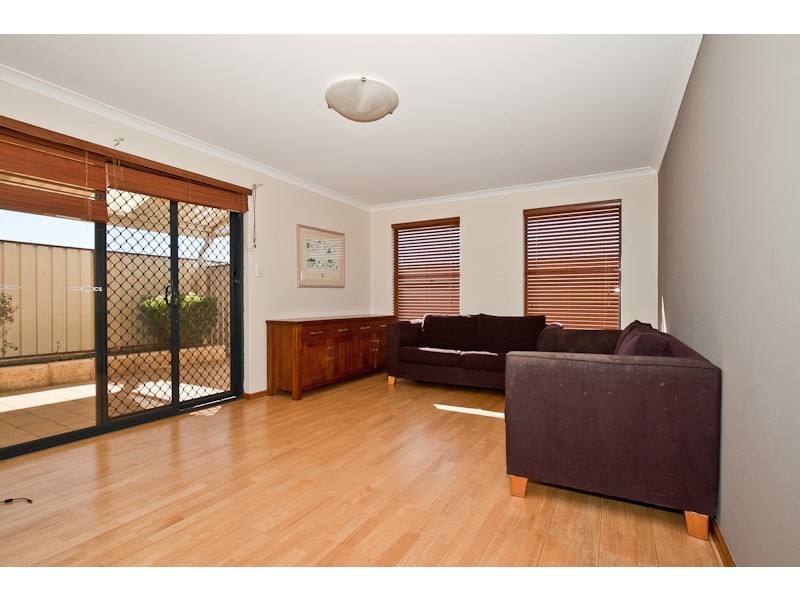 6 Soho Lane, Currambine WA 6028