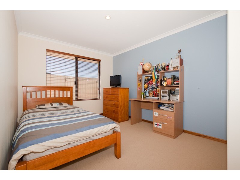 6 Soho Lane, Currambine WA 6028