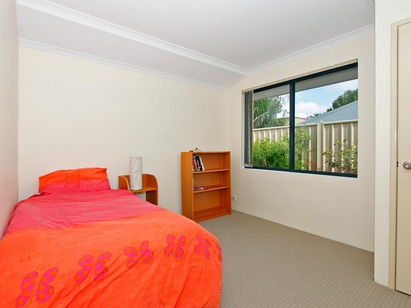 10 Grasslands Loop, Kingsley WA 6026