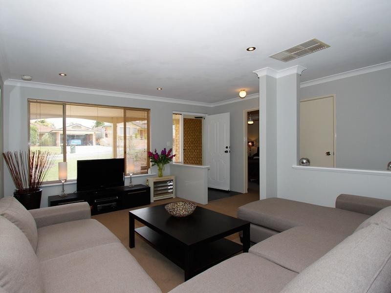 9B Quinault Loop, Joondalup WA 6027