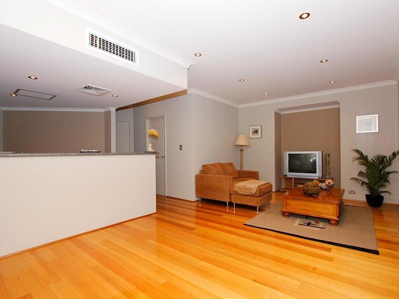 22 Cockatoo Ridge, Joondalup WA 6027