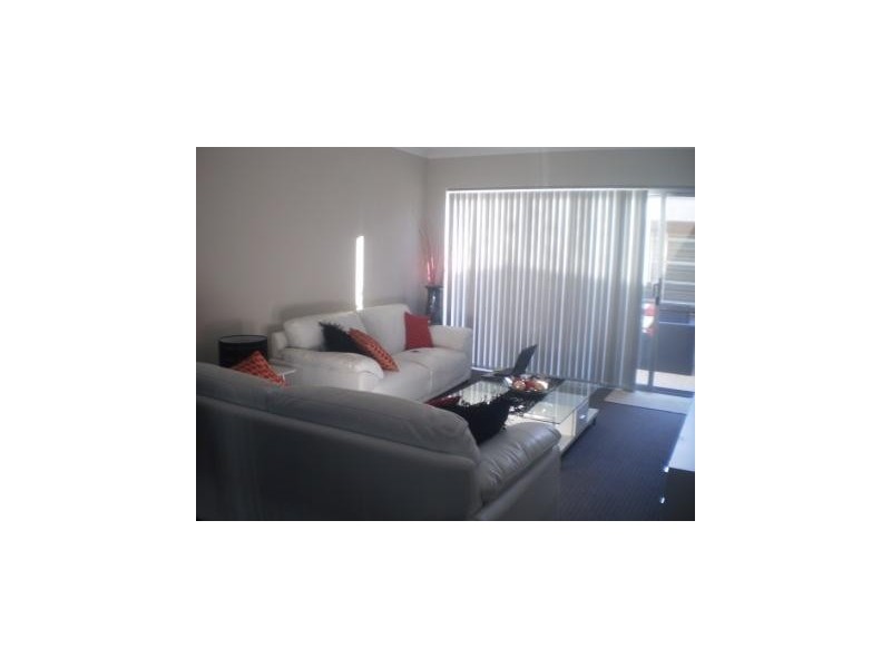 12 Nashville Loop, Currambine WA 6028