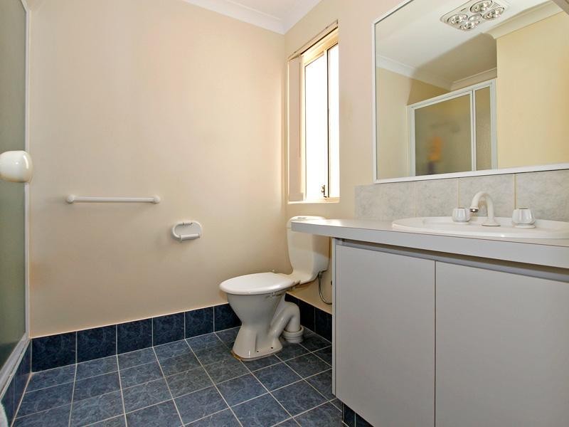 124 Kinross Drive, Kinross WA 6028