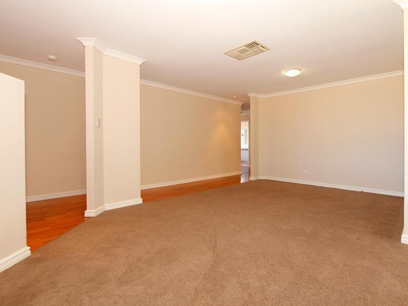 8 Tocal Court, Tapping WA 6065