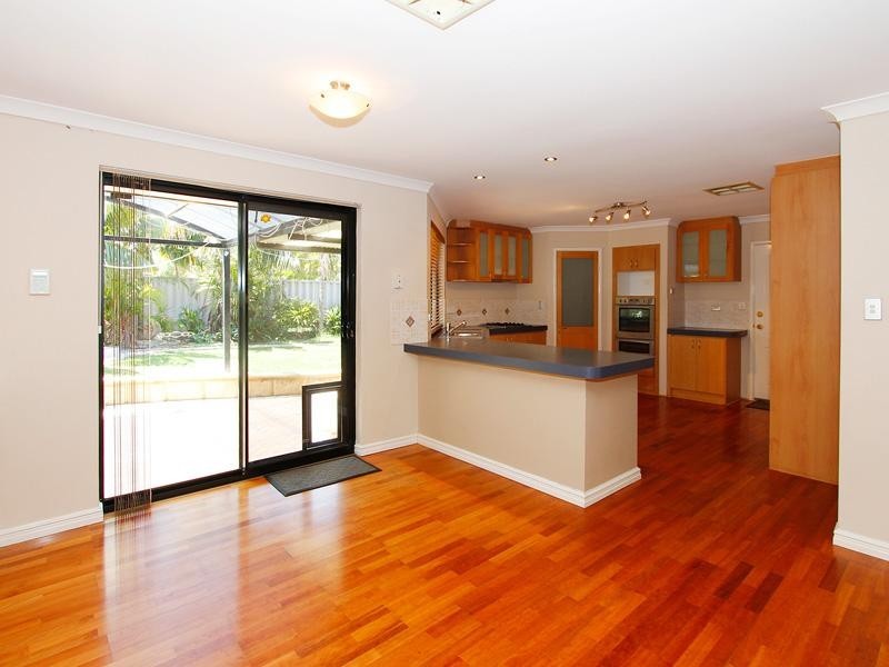 8 Tocal Court, Tapping WA 6065