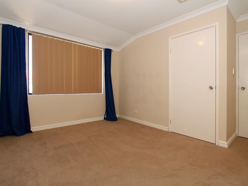 8 Tocal Court, Tapping WA 6065