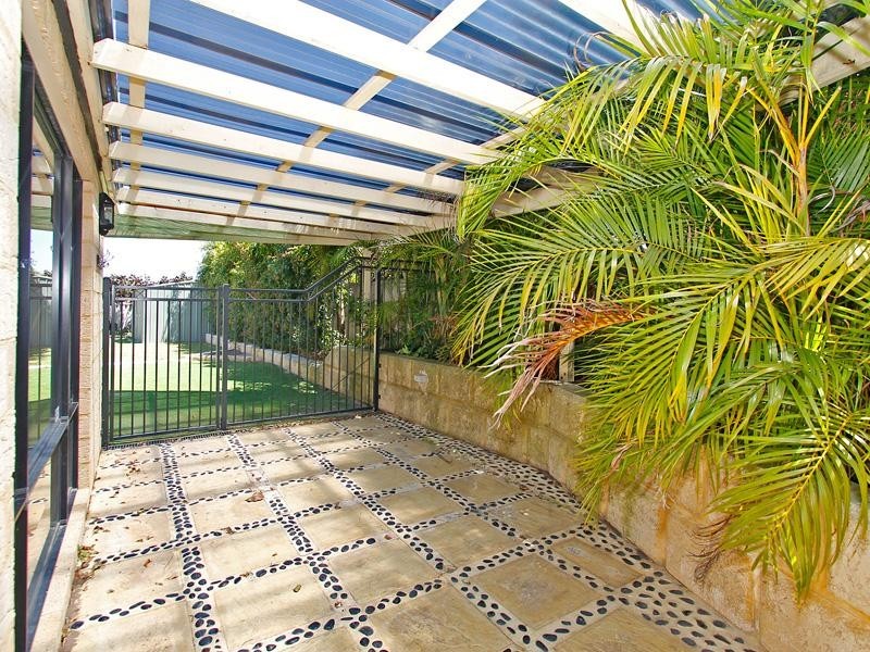 8 Tocal Court, Tapping WA 6065