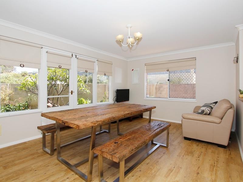 143 Tapping Way, Quinns Rocks WA 6030