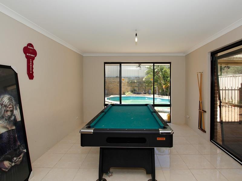 25 St Stephens Crescent, Tapping WA 6065